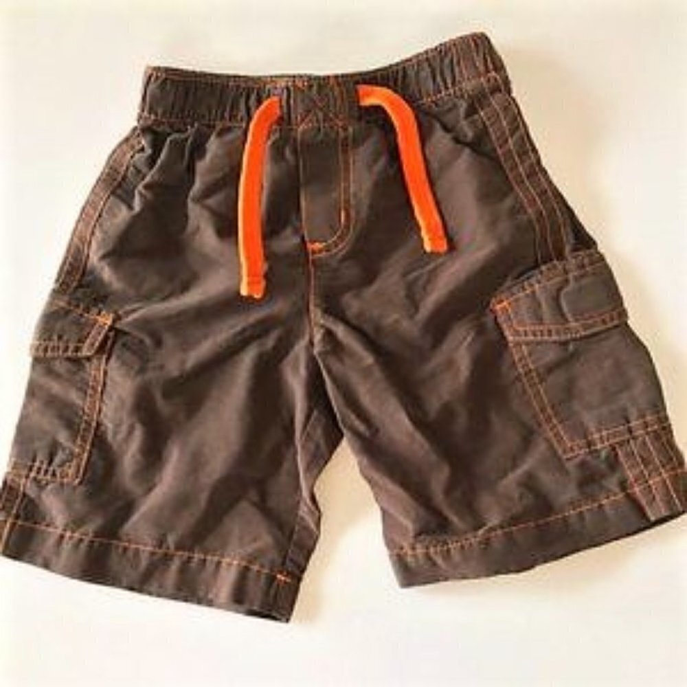 BROWN CARGO SHORTS
